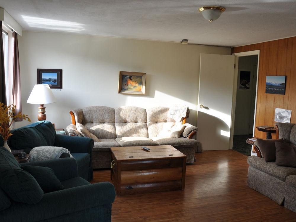 Lake Trail Guesthouse Cumberland エクステリア 写真
